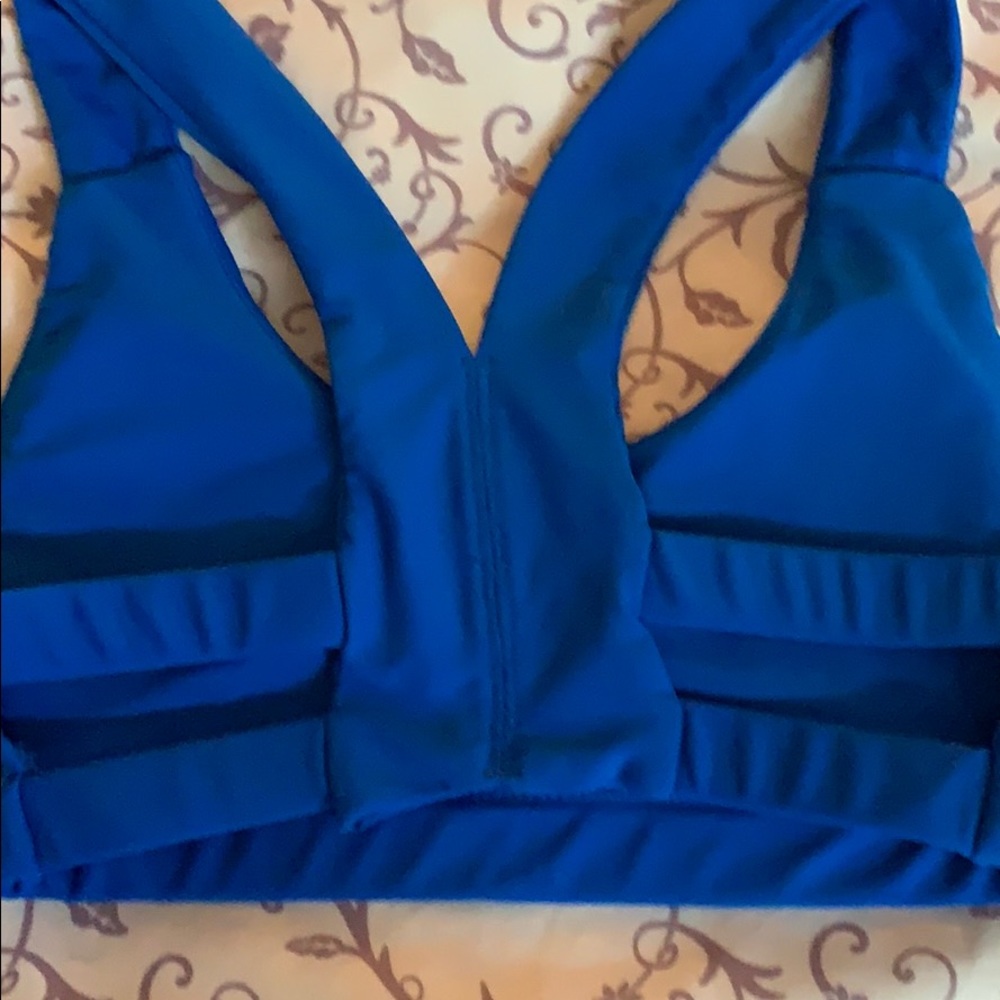 Sports bra bundle - Picture 5 of 5